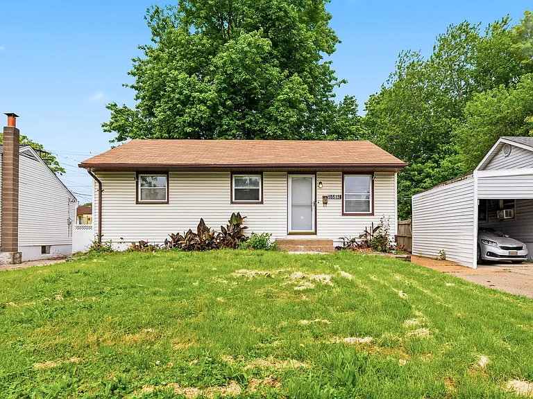 10519 Renfrew Dr — Photo 3