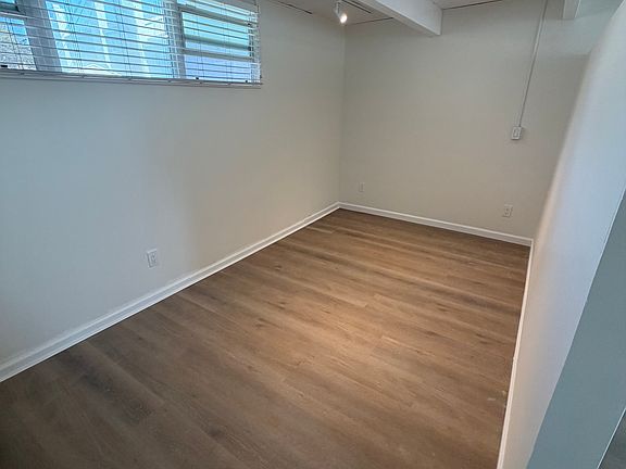 4th image of 128 Virginia St APT F