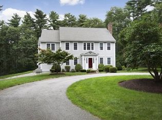 22 Spring St, Pembroke, MA 02359