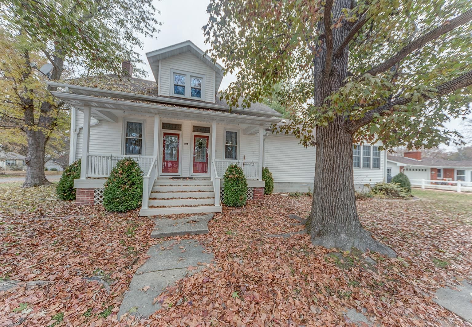 304 W Mascoutah St, Okawville, IL 62271 Zillow