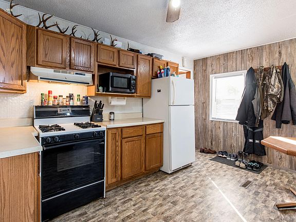 5th image of 150 Union Ave W