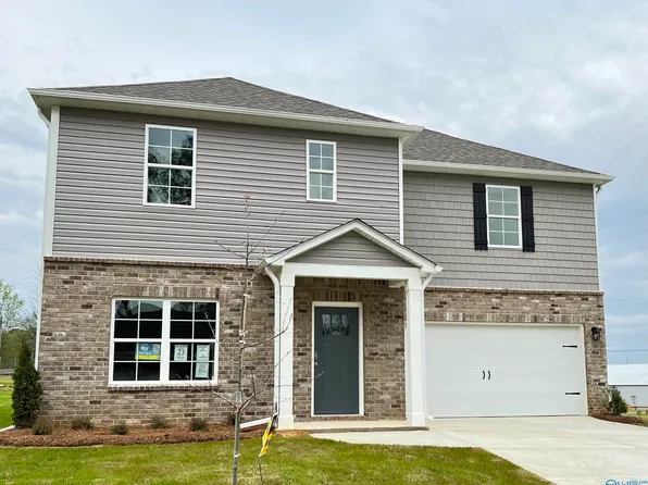 106 Briarwood Ln, Glencoe, AL 35905