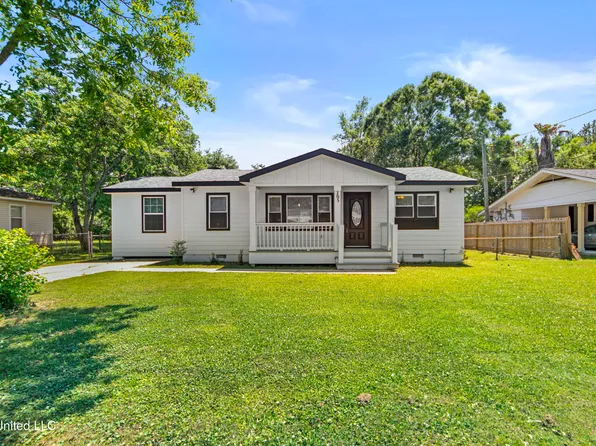 305 43rd St, Gulfport, MS 39507