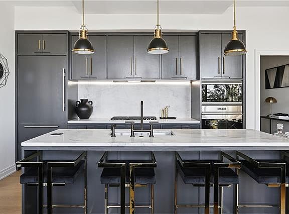 5th image of 1001 Julia St #13A