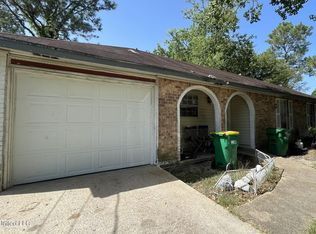 4224 Mimosa Dr, Moss Point, MS 39562