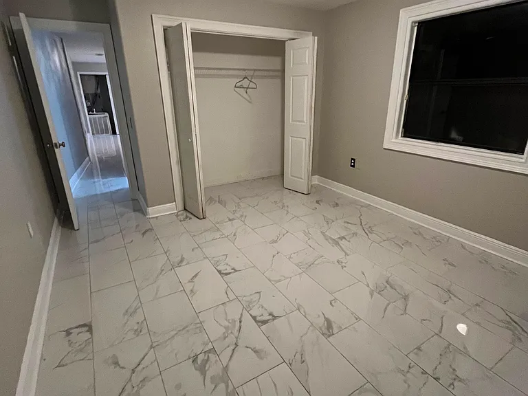 24301 E Colonial Dr — Photo 5