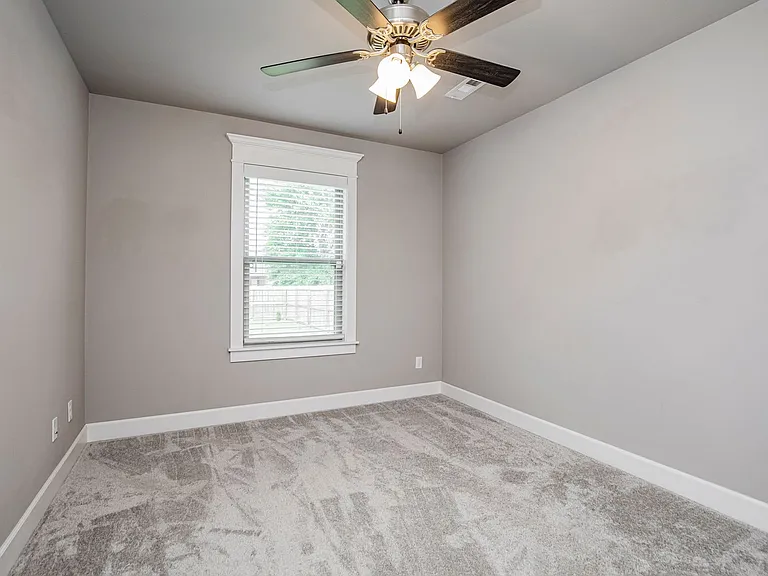 870 Bob Glen Cir — Photo 12
