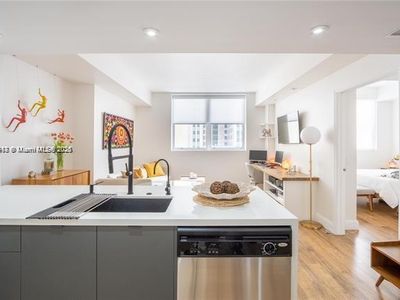 111 E Flagler St APT 708, Miami, FL, 33131