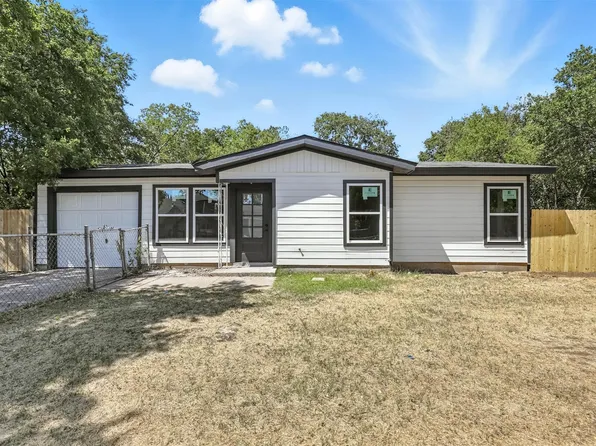 6037 Grayson St, Fort Worth, TX 76119