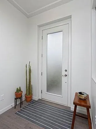 2 bed, 2.5 bath, 1375 sqft, $2,750 — Photo 2