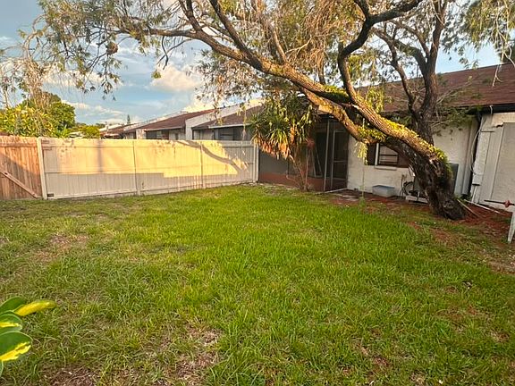 2nd image of 2042 Sunset Grove Ln