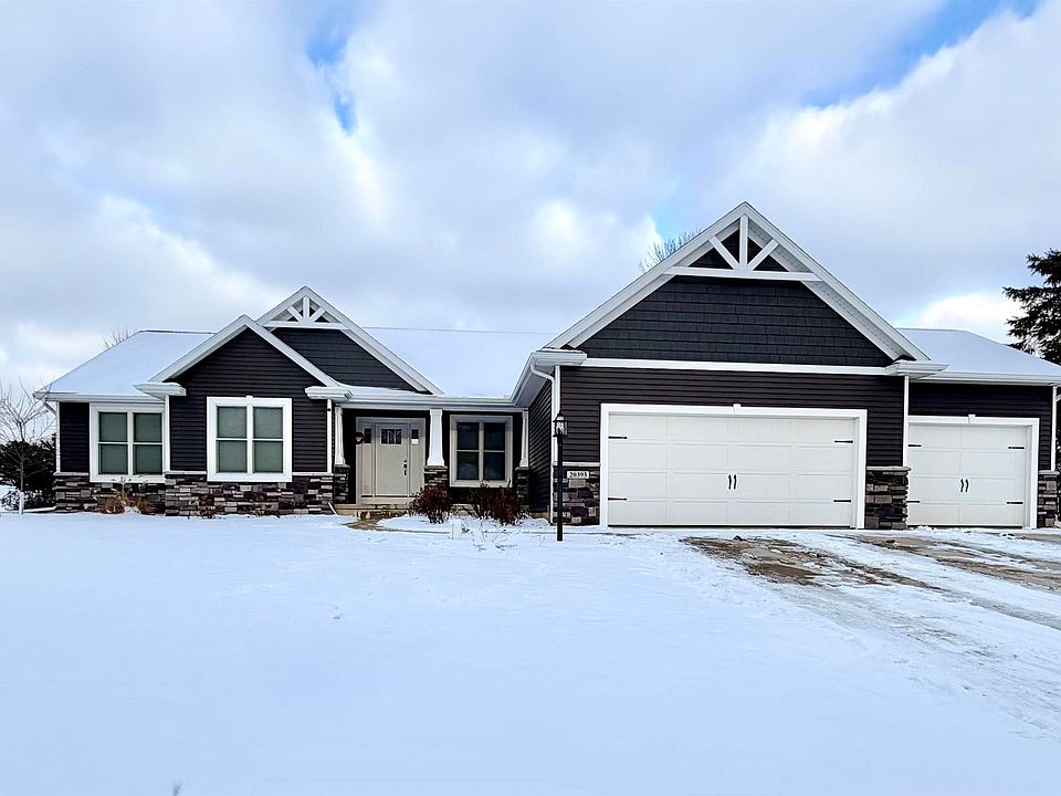 1st image of 20393 Fieldstone Crossing Dr