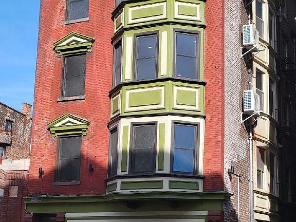 2nd image of 12 W Court St #6