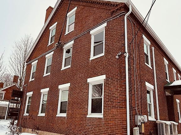 3rd image of 14-16 Lincoln St #16A-2