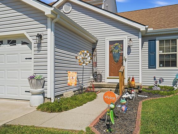 4th image of 1478 Halfhill Way