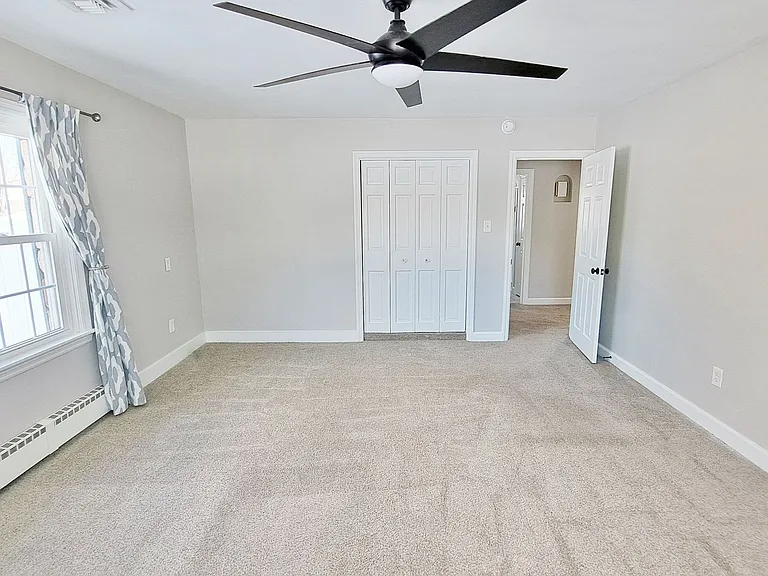 1170 Westminster Ave — Photo 18