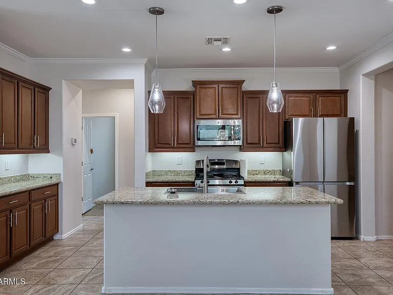 9937 W Andrea Dr — Photo 10