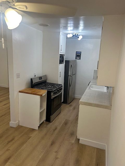 1st image of 816 Westbourne Dr APT 2