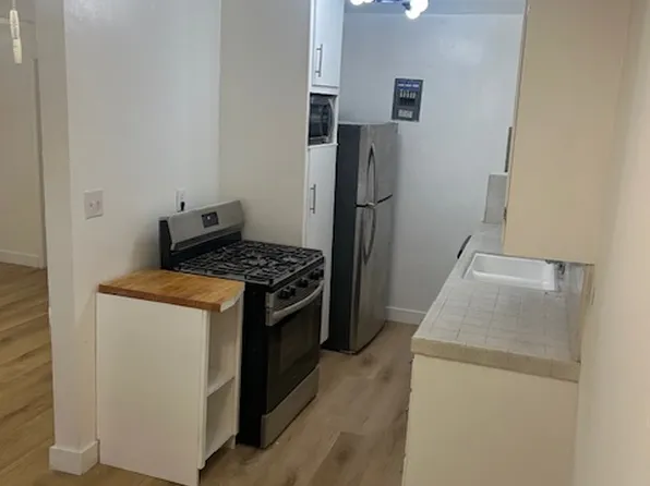 816 Westbourne Dr APT 2, West Hollywood, CA 90069