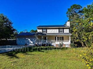 624 Porter Rd, Hope Mills, NC 28348