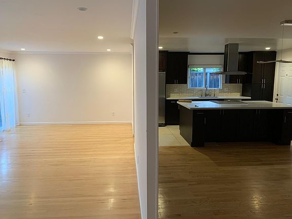 4th image of 764 Holbrook Pl