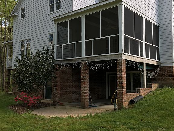 Side featuring scrn porch