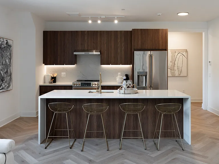 100 E Putnam Ave #301 — Photo 5