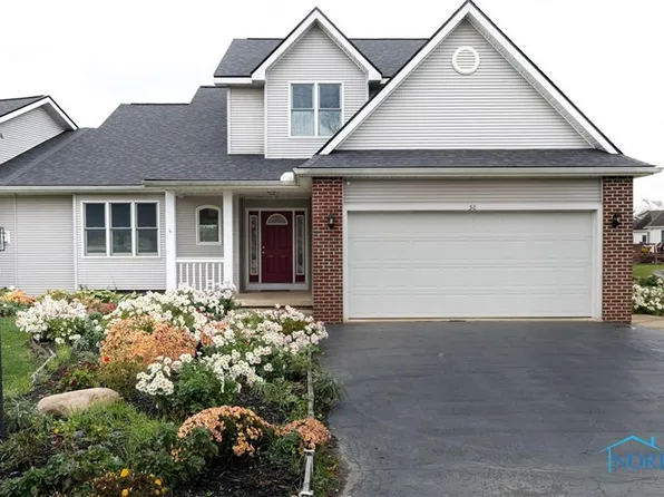 30 Town & Country Dr, Tiffin, OH 44883