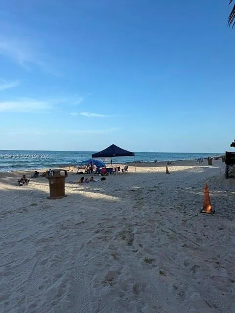 The Aventura Beach Club C — Photo 2