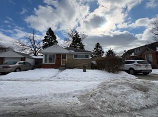 978 E Woodruff Ave, Hazel Park, MI 48030