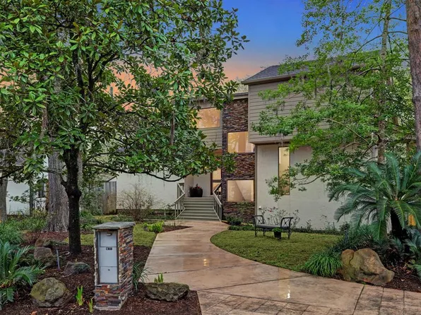 102 Cove Creek Ln, Houston, TX 77042