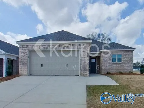 100 Denise Dr Photo 1