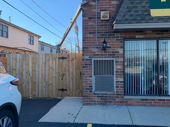 2nd image of 8306 S 88th Ave #E