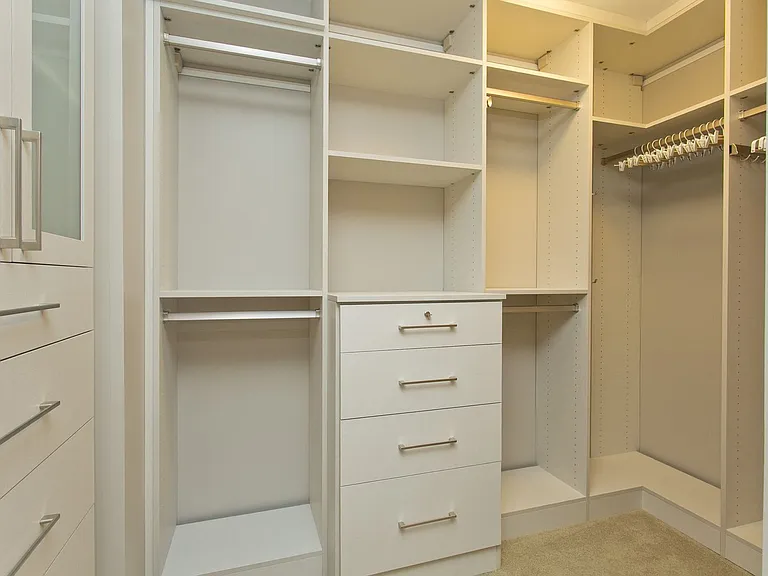 1555 Kapiolani Blvd #1800 — Photo 16
