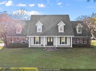 537 W Main St, Gonzales, LA 70737