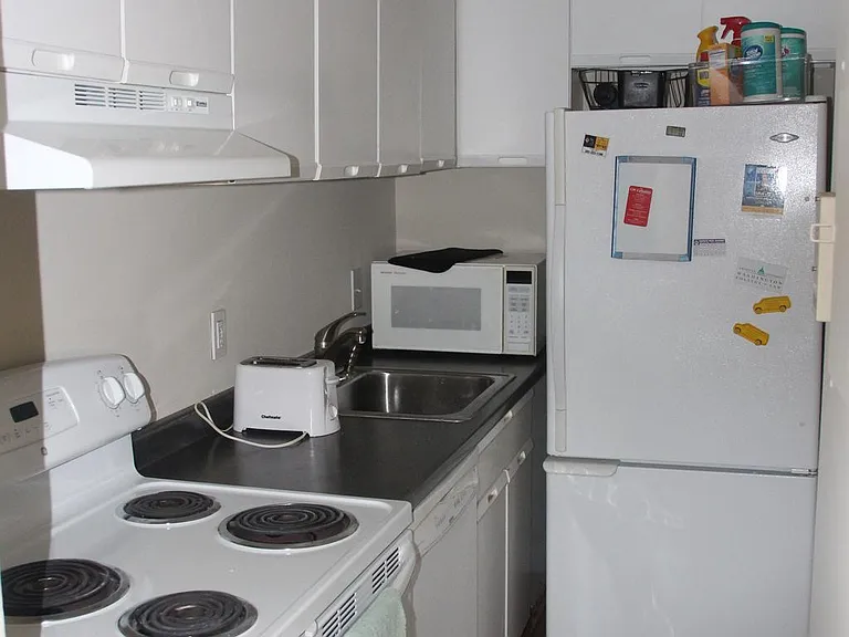 2307 Pennsylvania Ave NW #104 — Photo 7