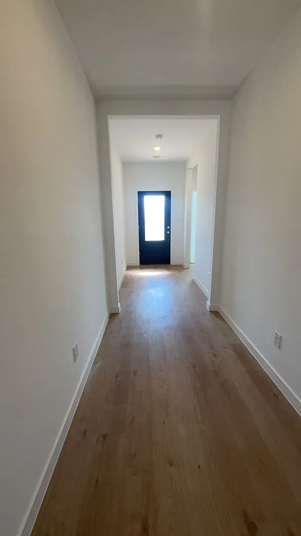 Brand New 4 Bedroom Home in Deer Creek School District — Photo 2