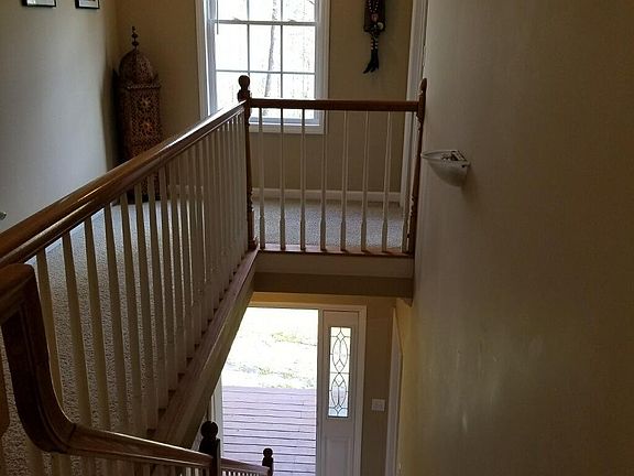 2nd image of 206 Stoney Knob Rd