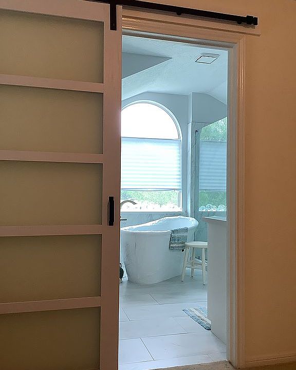 1st image of 125 Cloudbridge Dr