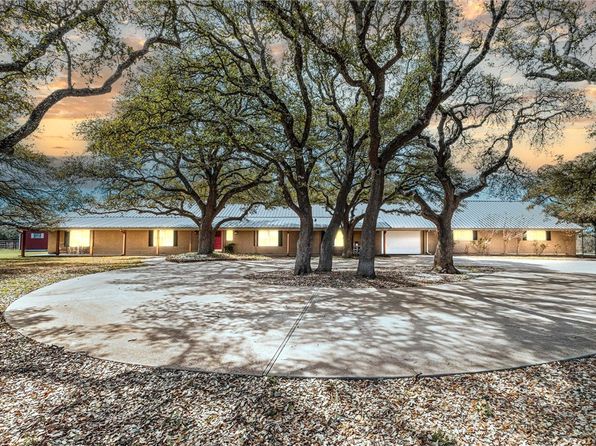 13755 N Lone Star Pkwy, Valley Mills, TX 76689