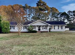 3930 Grove Trl, Loganville, GA 30052