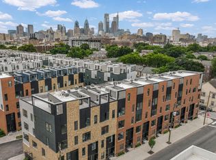 660 Fairmount Ave, Philadelphia, PA 19123