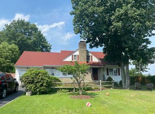 5 Walker Ct, Greenwich, CT 06831