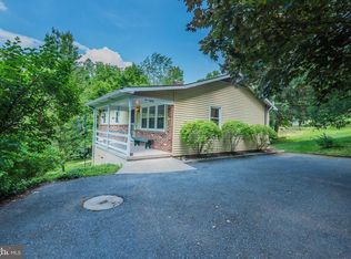 680 Lewisberry Rd, New Cumberland, PA 17070