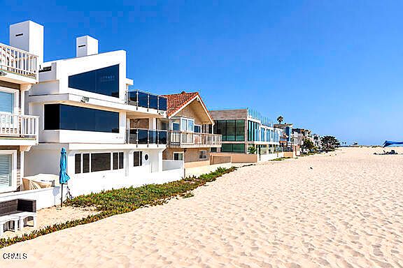 3rd image of 3405 Ocean Dr