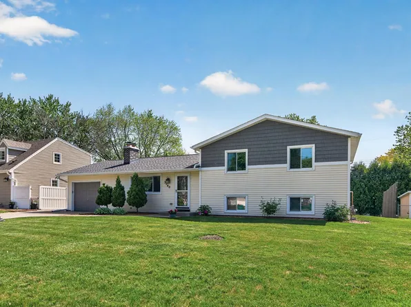 3040 Boone Ave N, New Hope, MN 55427