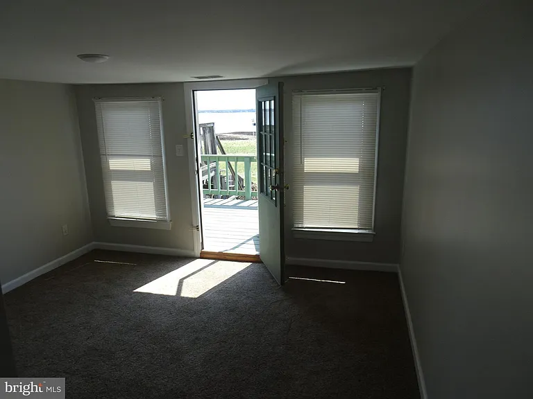 213 E 2nd St — Photo 13