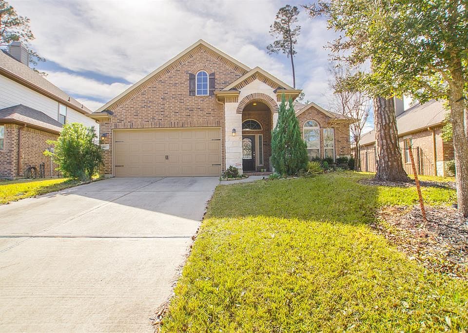 1st image of 75 W Wading Pond Cir