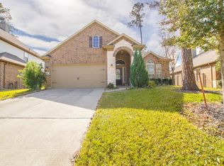 75 W Wading Pond Cir, The Woodlands, TX 77375