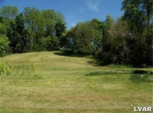 1521 Zucksville Rd, Easton, PA 18040